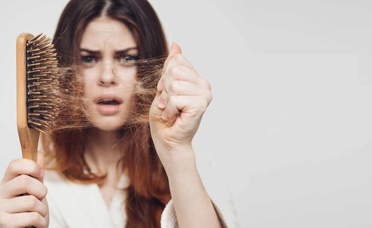 Featured image for “Un problema non solo al femminile: Dieta chetogenica e salute dei capelli”